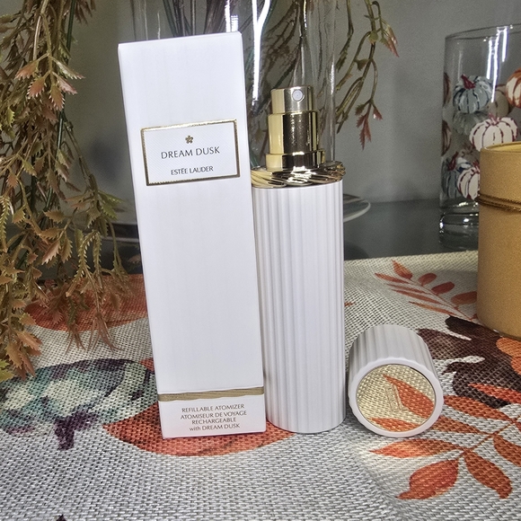Estee Lauder Dream Dusk Refillable Atom!zer. 34 oz - Picture 5 of 6